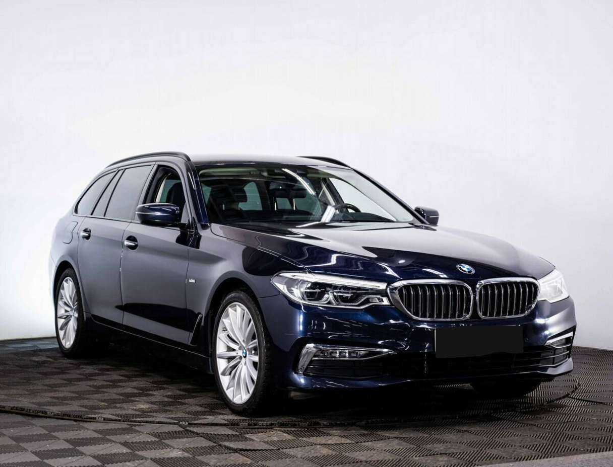 BMW 5 серии с пробегом — 2017 год. Фото: #2