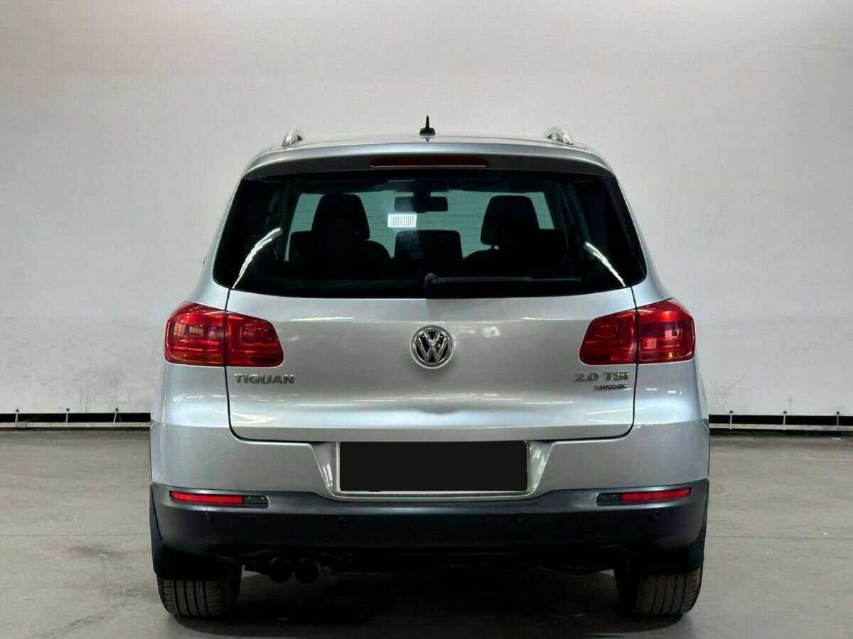 Volkswagen Tiguan с пробегом — 2011 год. Фото: #5