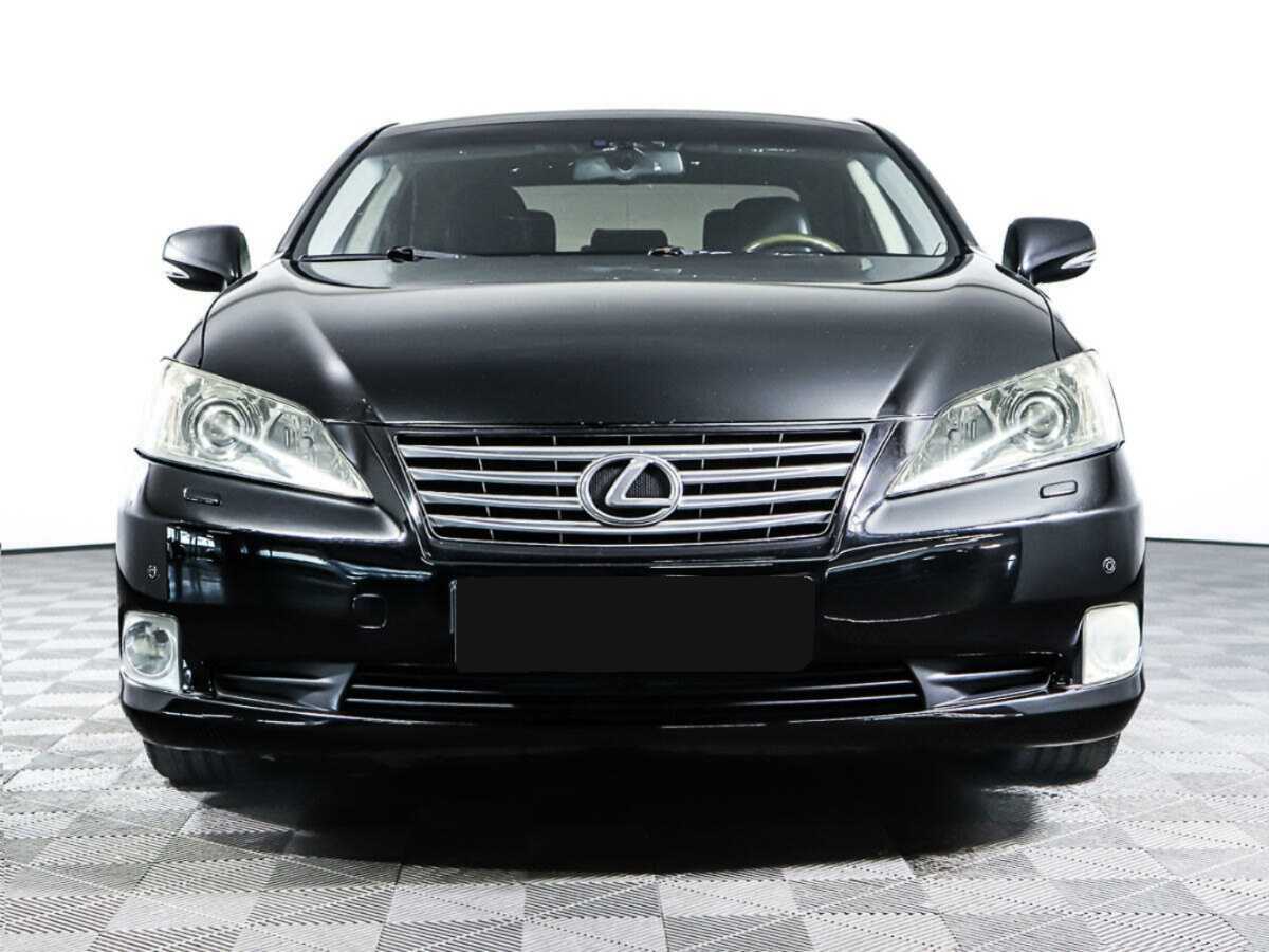 Lexus ES с пробегом — 2012 год. Фото: #1
