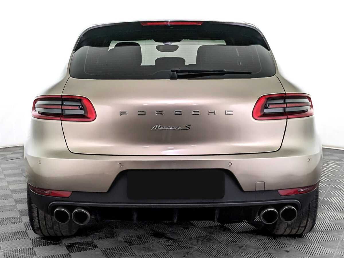 Porsche Macan с пробегом — 2015 год. Фото: #5
