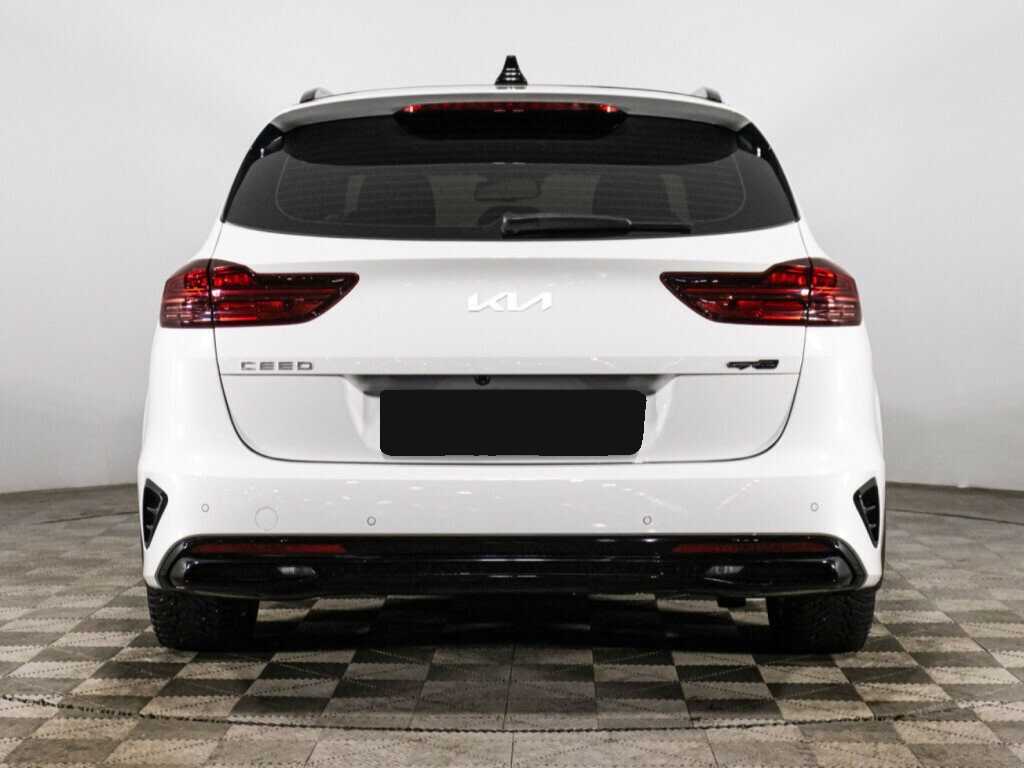 Kia Ceed с пробегом — 2021 год. Фото: #4