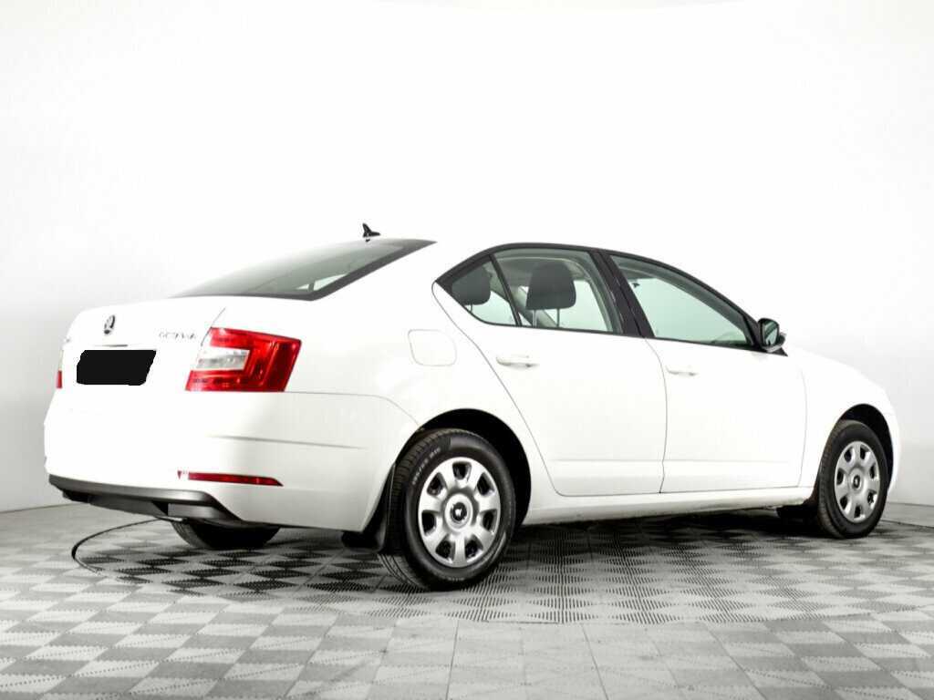 Skoda Octavia с пробегом — 2019 год. Фото: #3