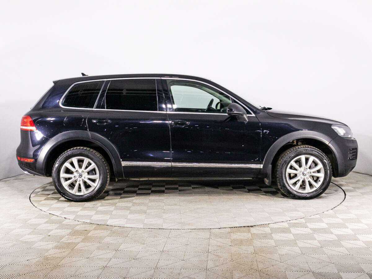 Volkswagen Touareg с пробегом — 2010 год. Фото: #3