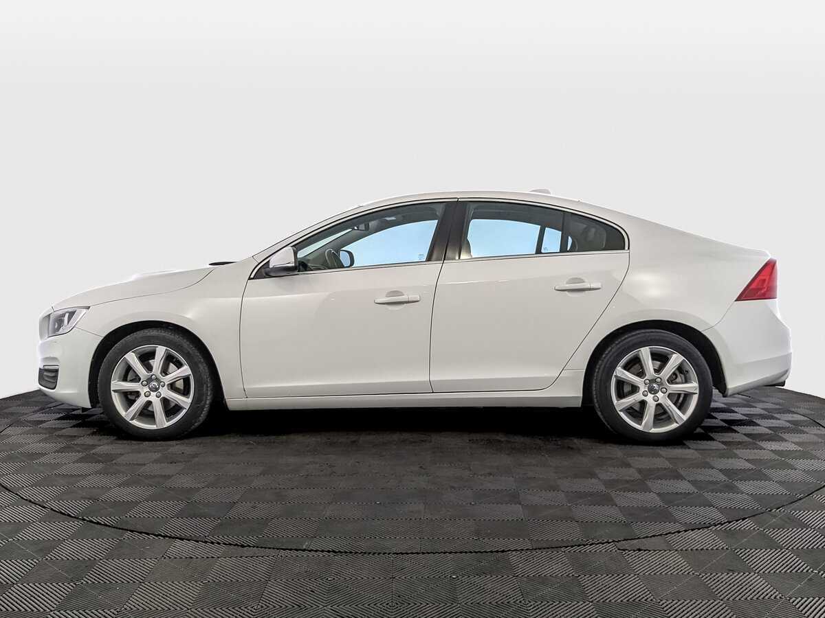 Volvo S60 с пробегом — 2017 год. Фото: #7
