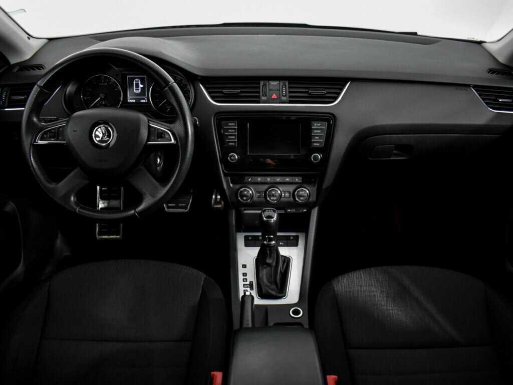 Skoda Octavia с пробегом — 2014 год. Фото: #9