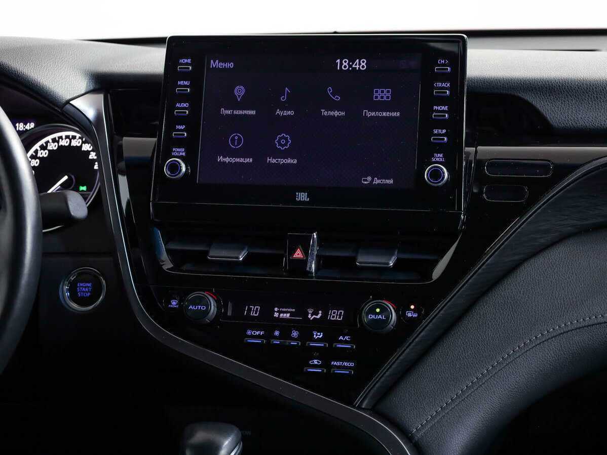 Toyota Camry с пробегом — 2021 год. Фото: #17