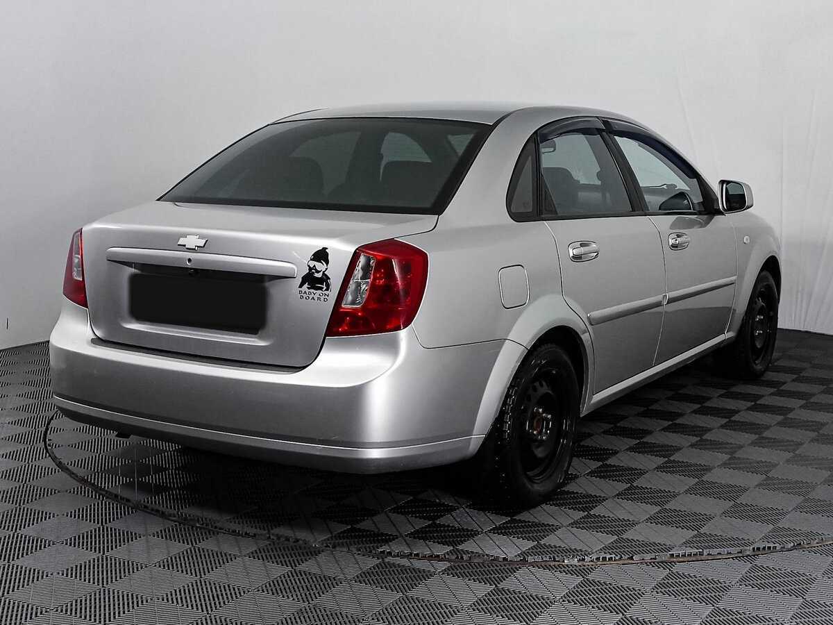 Chevrolet Lacetti с пробегом — 2011 год. Фото: #3