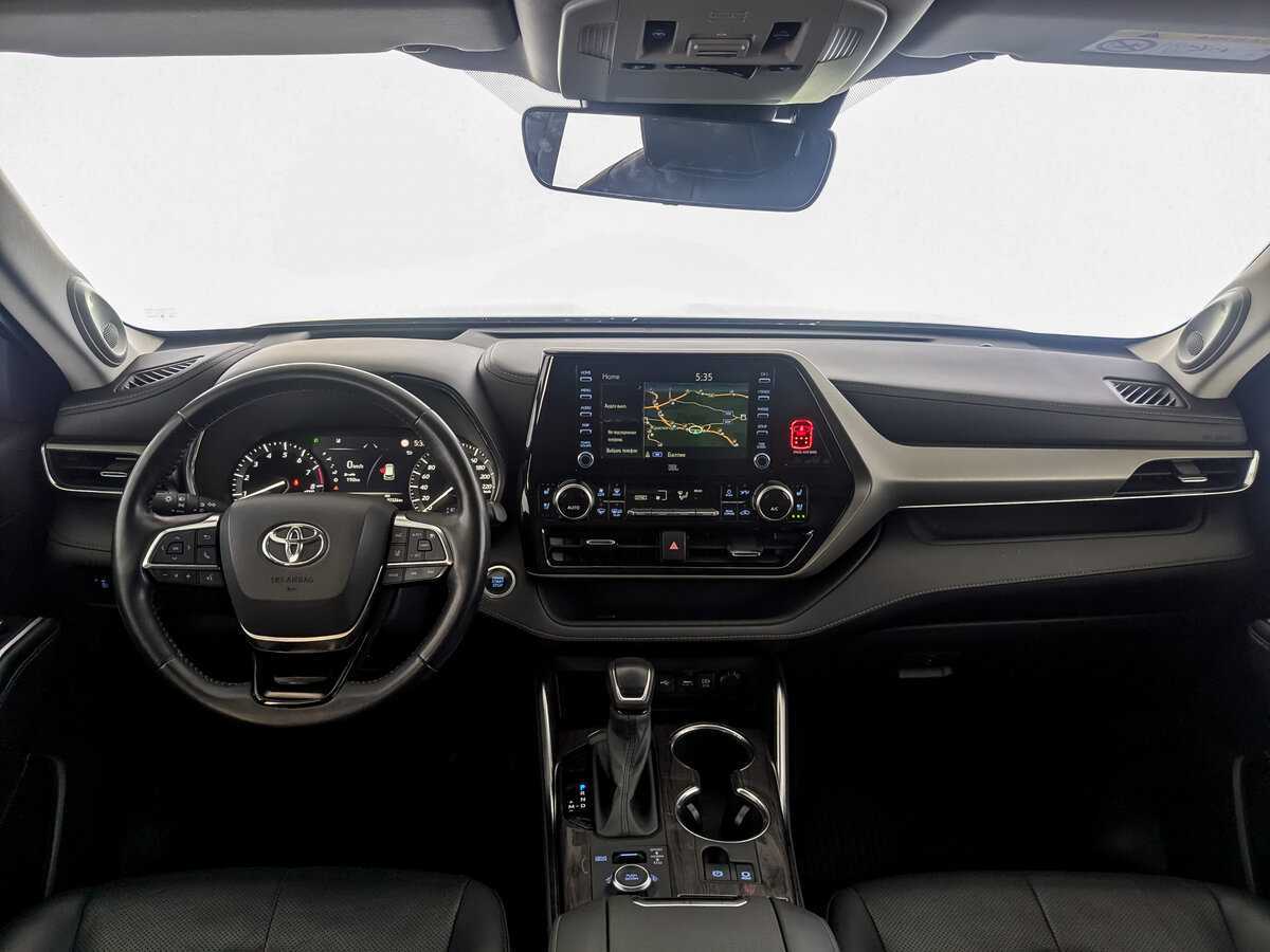 Toyota Highlander с пробегом — 2021 год. Фото: #13
