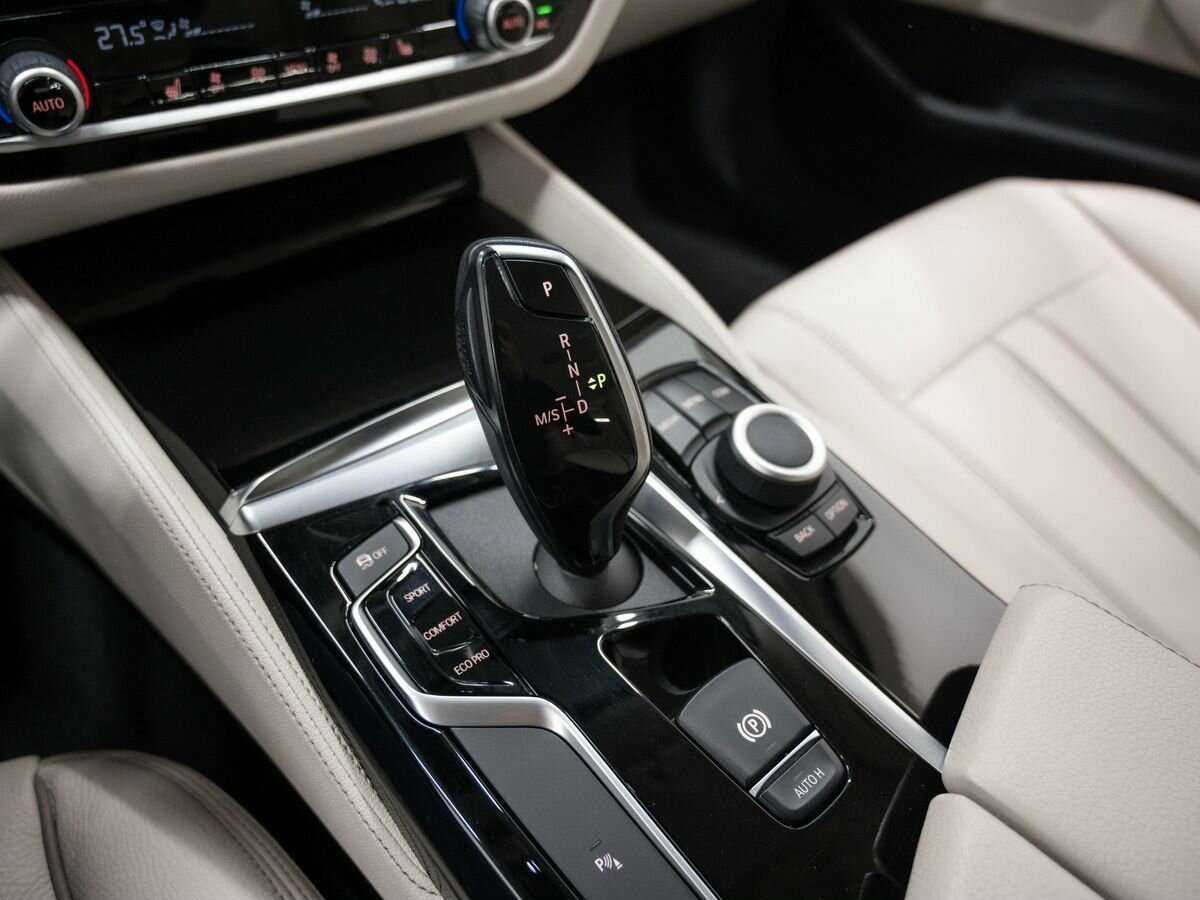 BMW 5 серии с пробегом — 2018 год. Фото: #18
