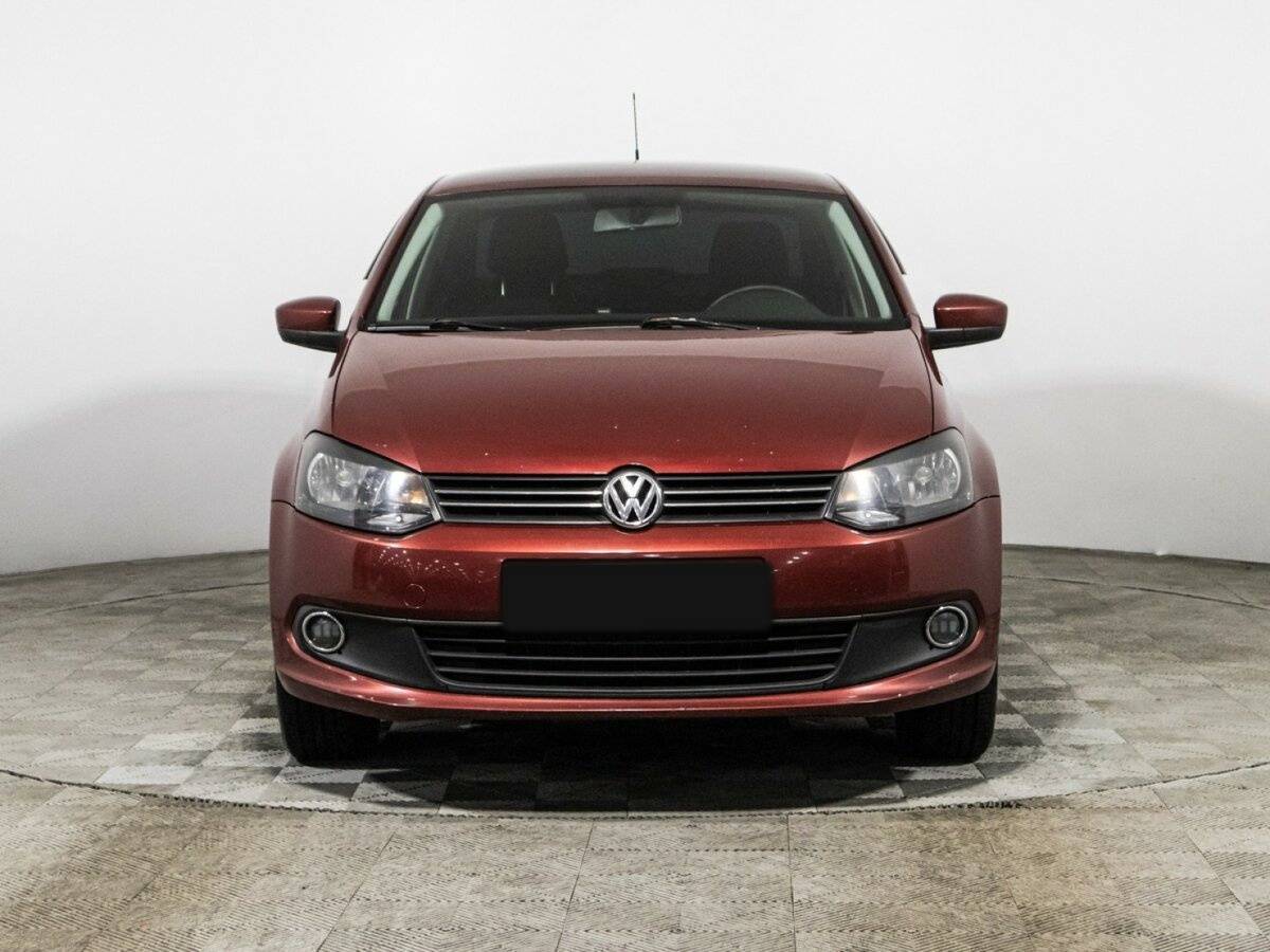 Volkswagen Polo с пробегом — 2010 год. Фото: #1