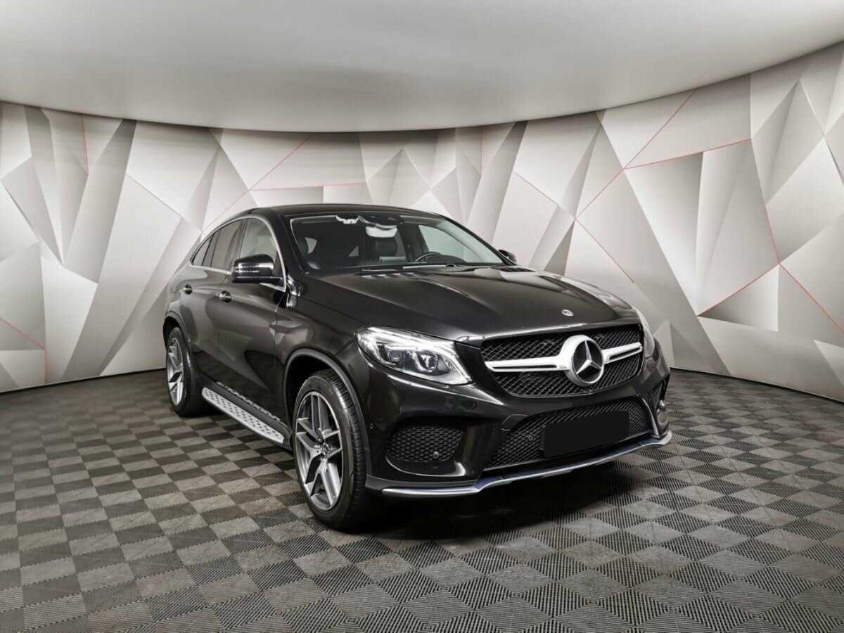 Mercedes-Benz GLE Coupe с пробегом — 2018 год. Фото: #2