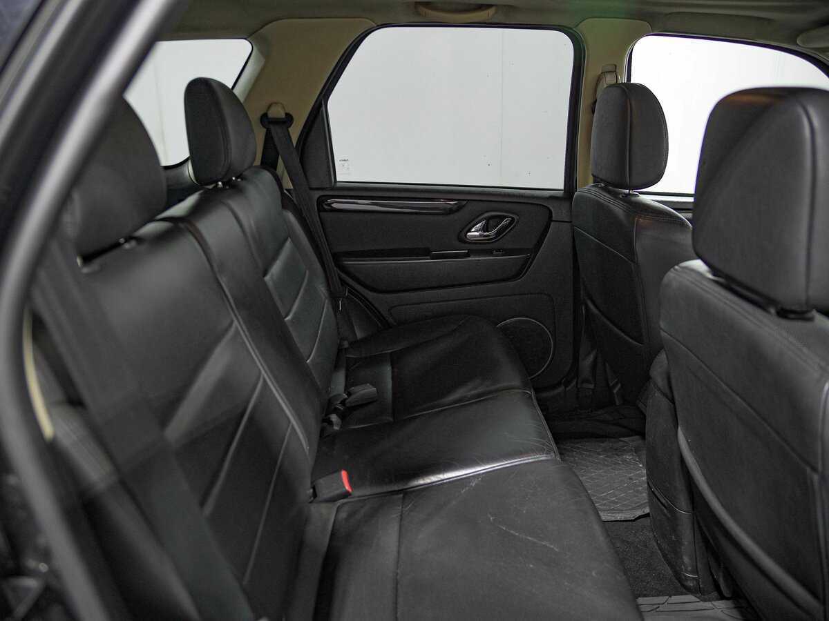 Ford Escape с пробегом — 2008 год. Фото: #11