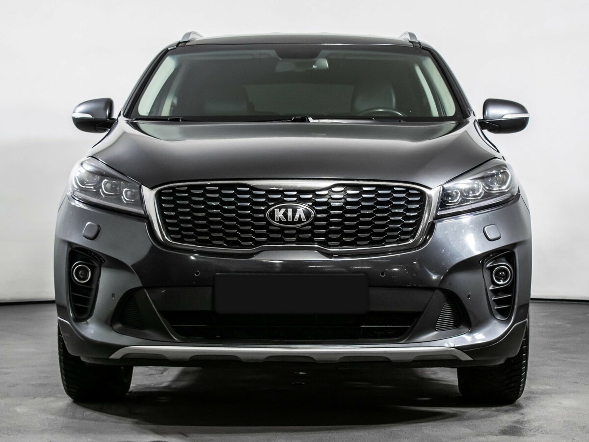 Kia Sorento с пробегом — 2017 год. Фото: #1