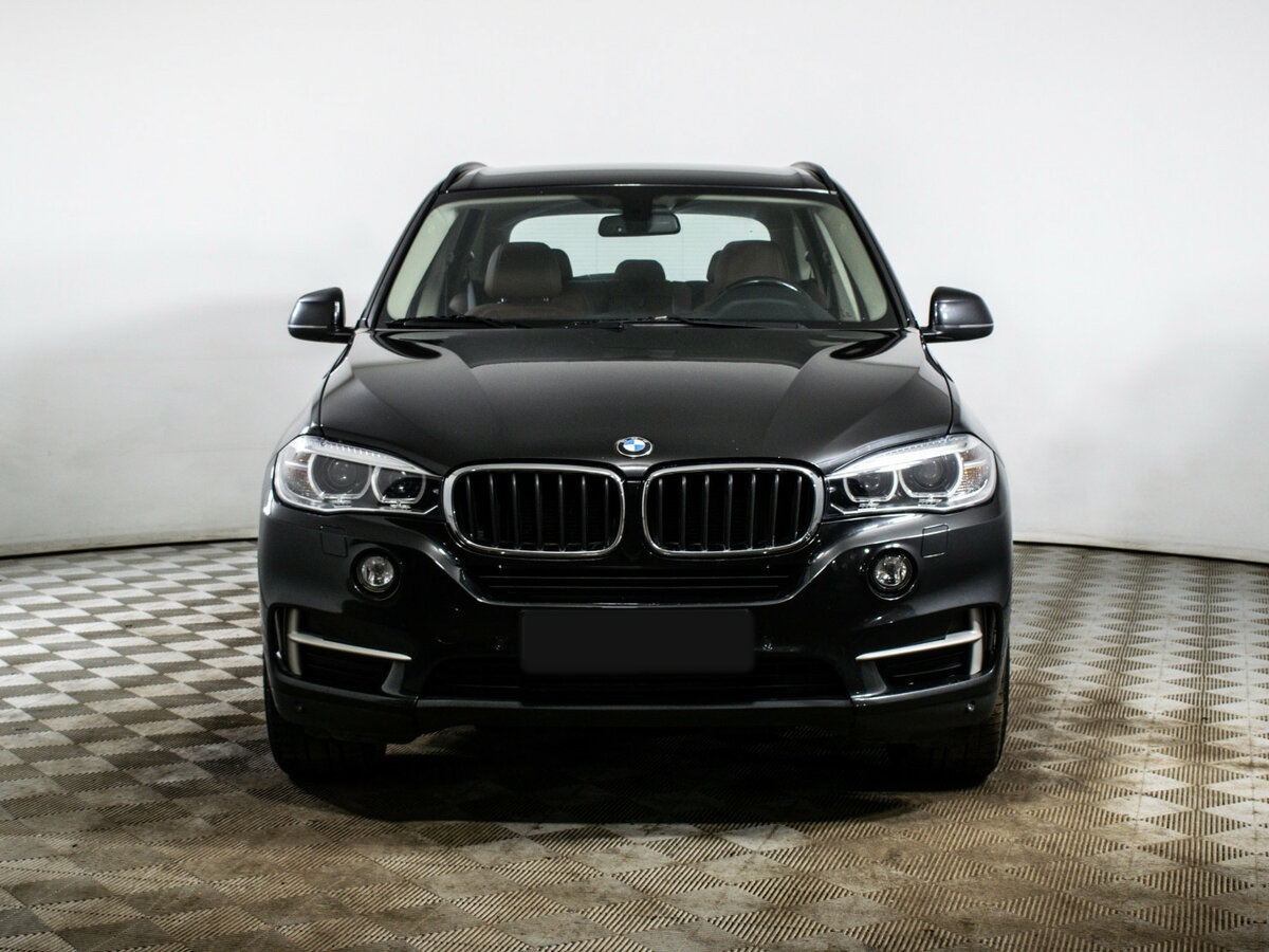 BMW X5 с пробегом — 2017 год. Фото: #1