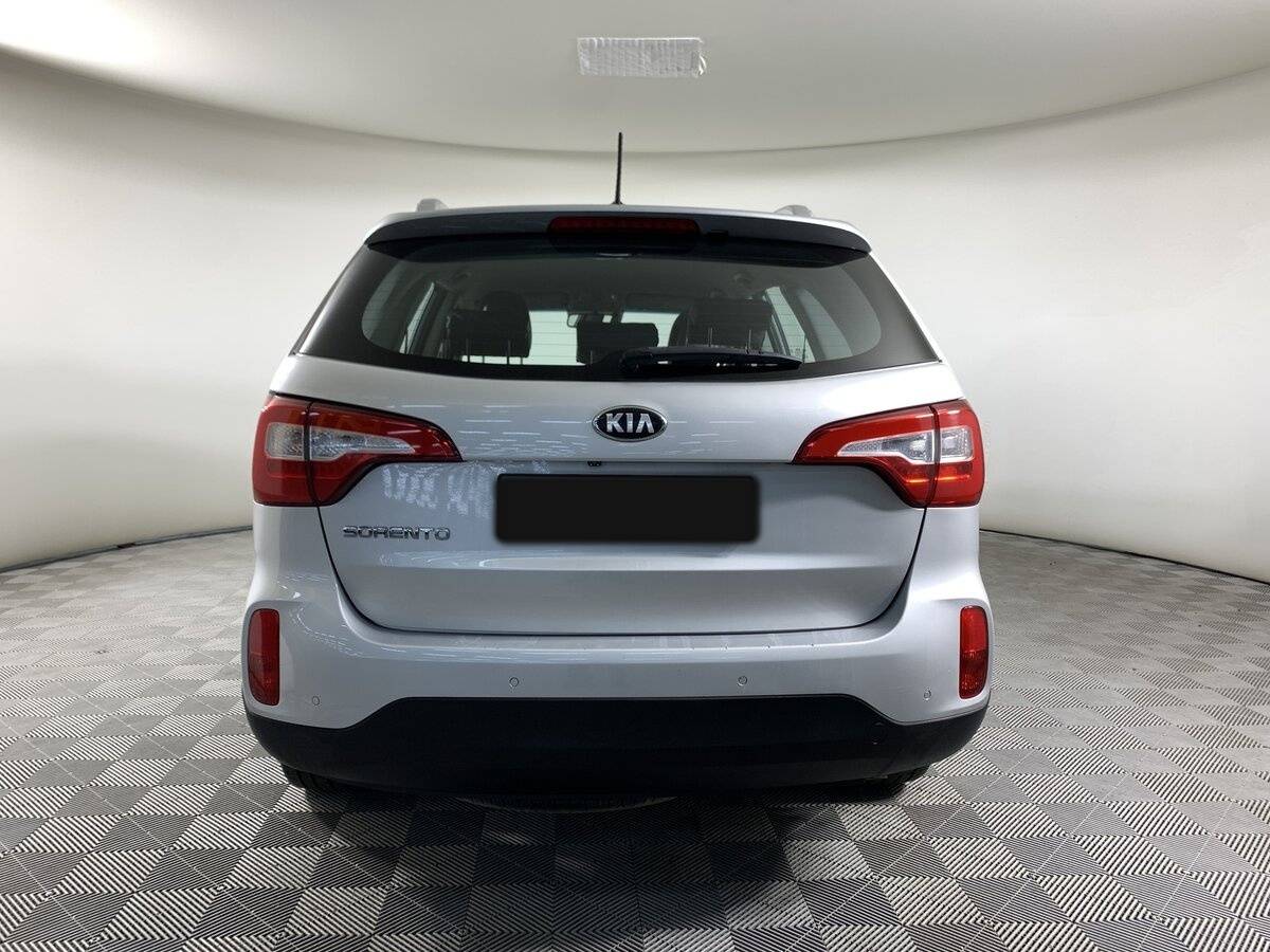 Kia Sorento с пробегом — 2019 год. Фото: #5