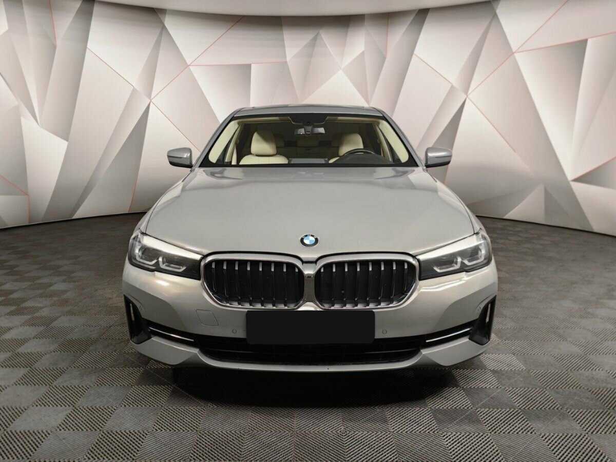 BMW 5 серии с пробегом — 2020 год. Фото: #6