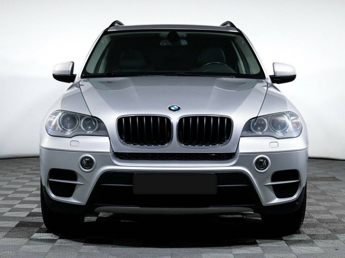 BMW X5 с пробегом — 2013 год. Фото: #1