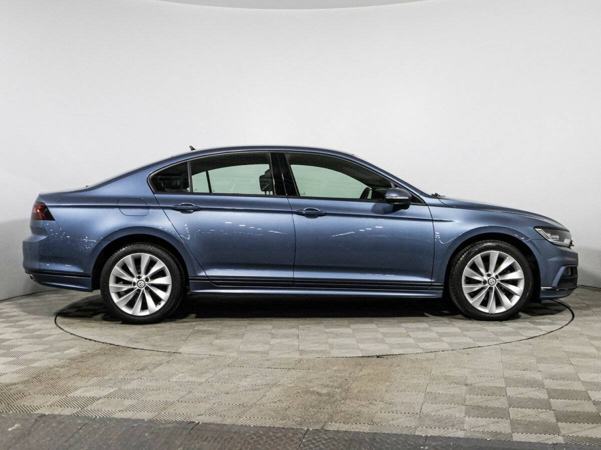 Volkswagen Passat с пробегом — 2017 год. Фото: #3