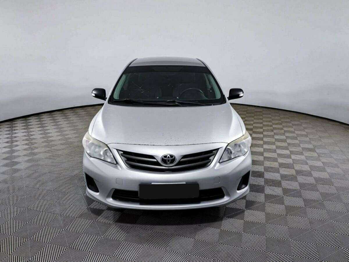 Toyota Corolla с пробегом — 2010 год. Фото: #1