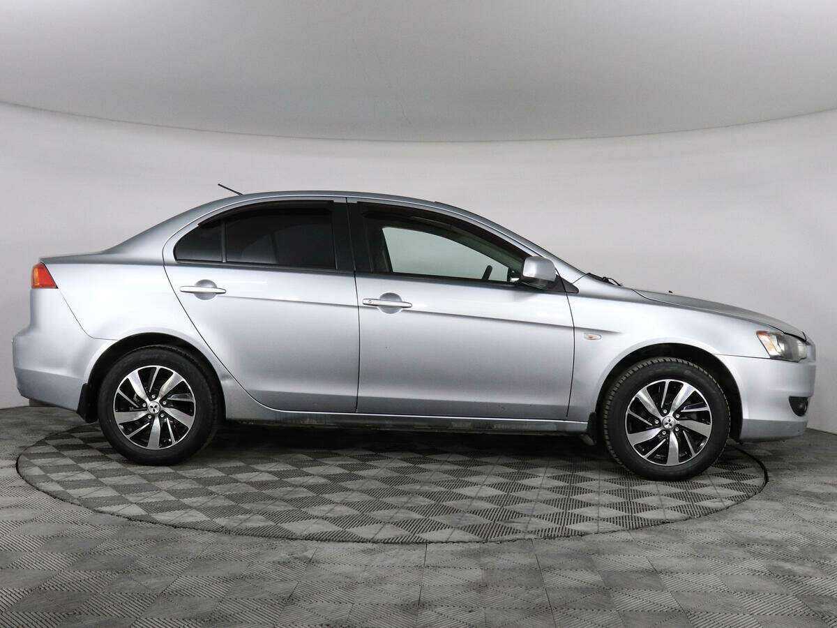 Mitsubishi Lancer с пробегом — 2008 год. Фото: #3