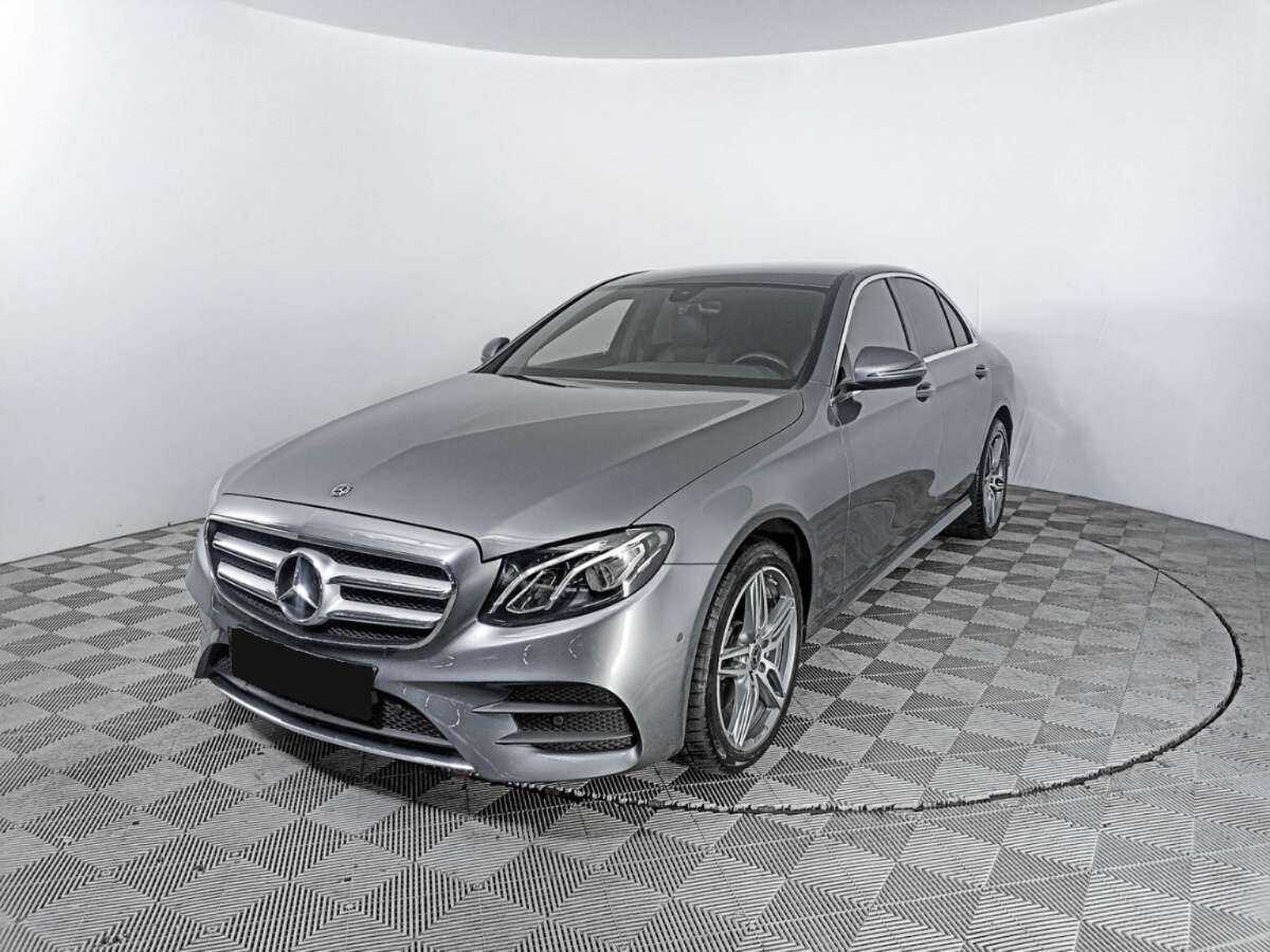Mercedes-Benz E-Класс с пробегом — 2019 год. Посмотреть фото