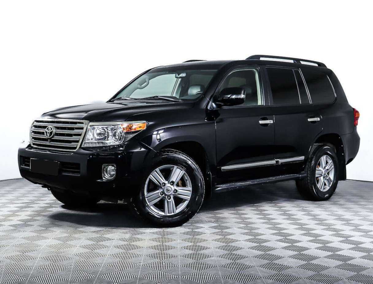 Toyota Land Cruiser с пробегом — 2012 год. Фото: #0