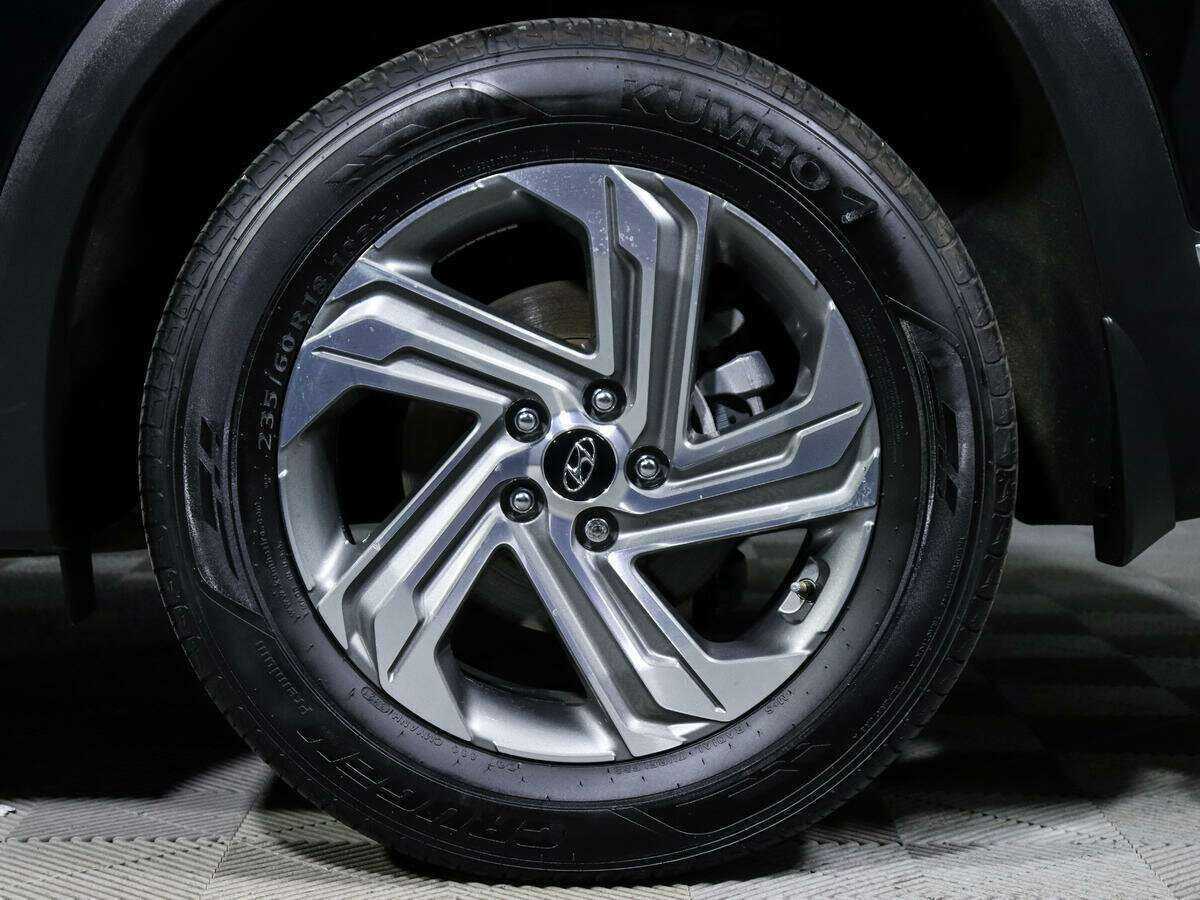 Hyundai Santa Fe с пробегом — 2021 год. Фото: #12