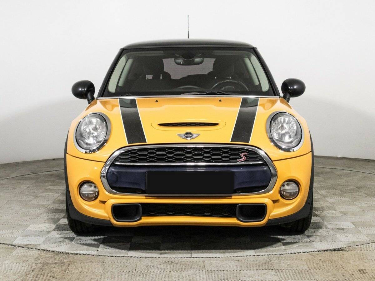 Mini Hatch с пробегом — 2014 год. Фото: #1
