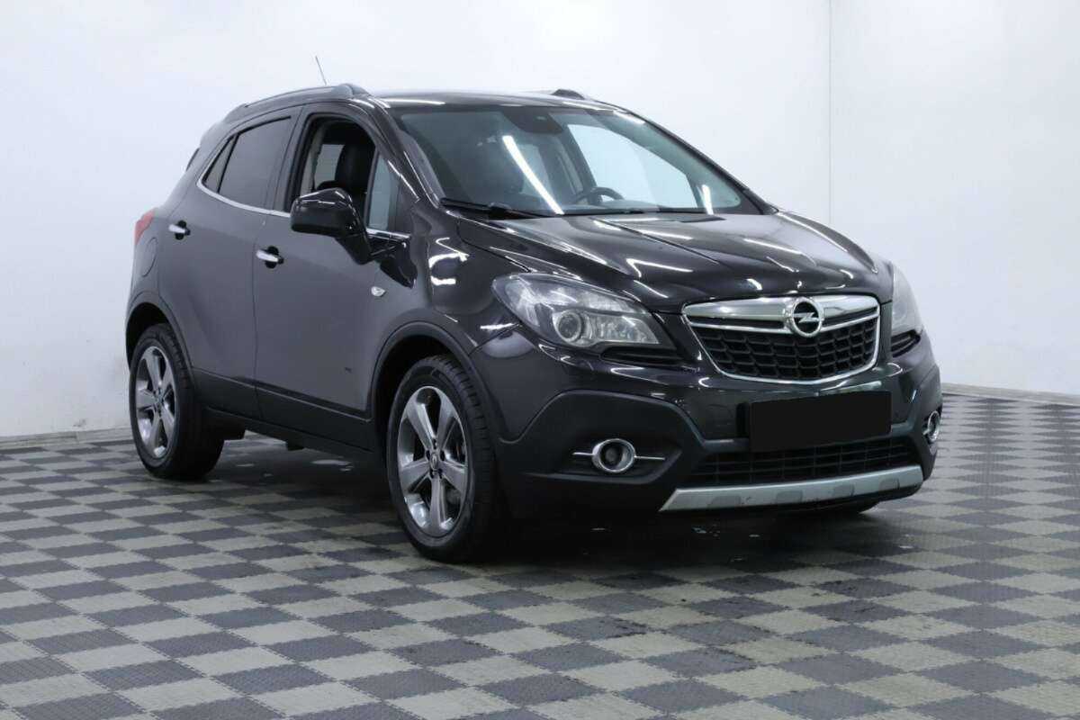 Opel Mokka с пробегом — 2013 год. Фото: #2