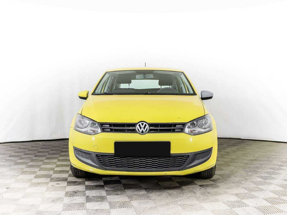 Volkswagen Polo с пробегом — 2011 год. Фото: #1