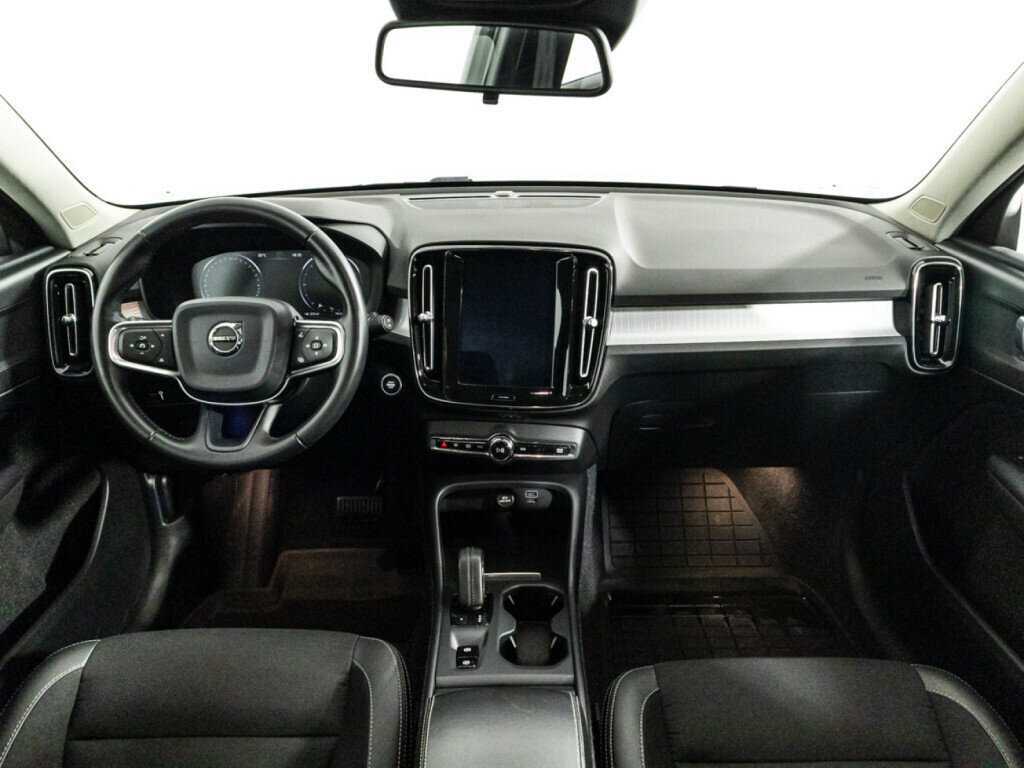 Volvo XC40 с пробегом — 2019 год. Фото: #12