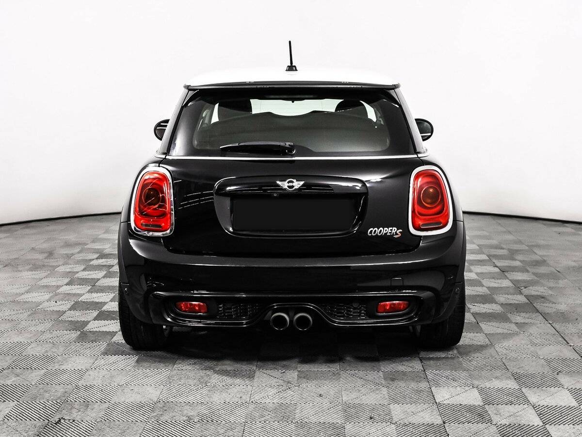 Mini Hatch с пробегом — 2015 год. Фото: #5
