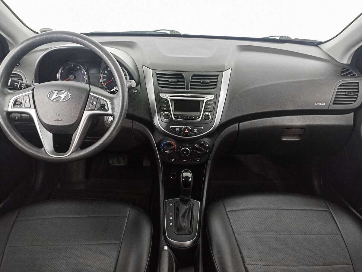 Hyundai Solaris с пробегом — 2016 год. Фото: #11