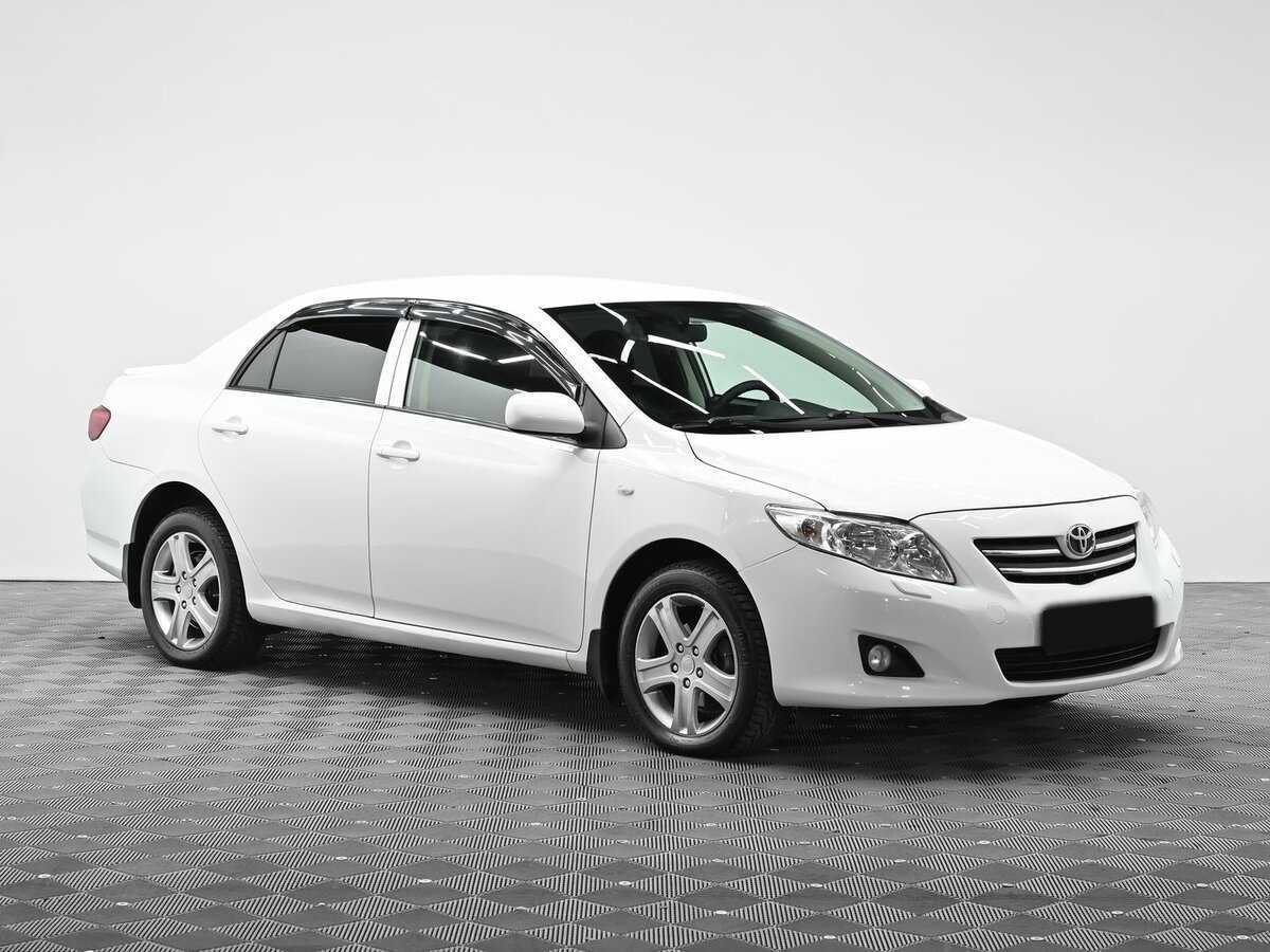 Toyota Corolla с пробегом — 2010 год. Фото: #1