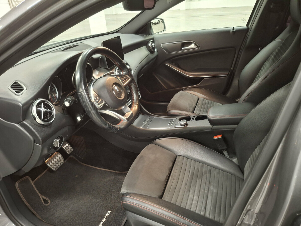 Mercedes-Benz GLA с пробегом — 2019 год. Фото: #15