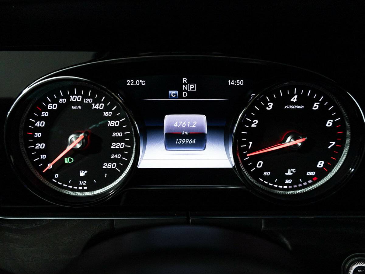 Mercedes-Benz E-Класс с пробегом — 2017 год. Фото: #9