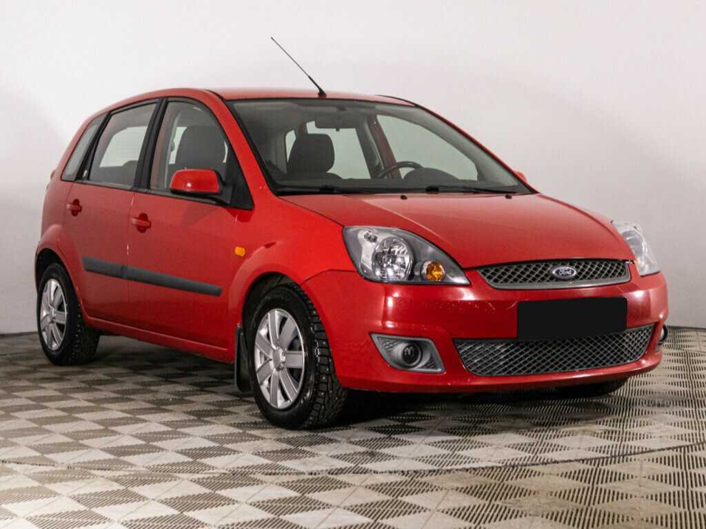 Ford Fiesta с пробегом — 2006 год. Фото: #2