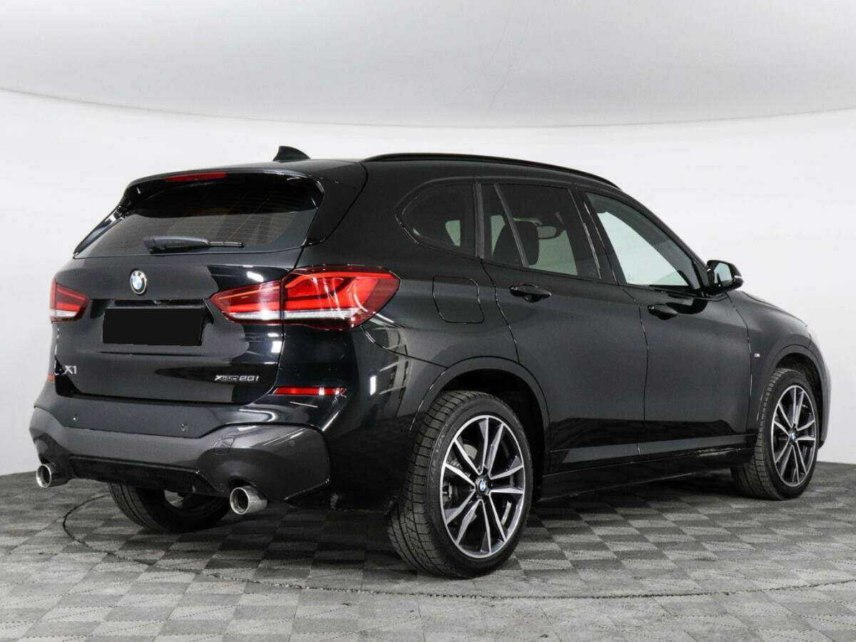 BMW X1 с пробегом — 2022 год. Фото: #1