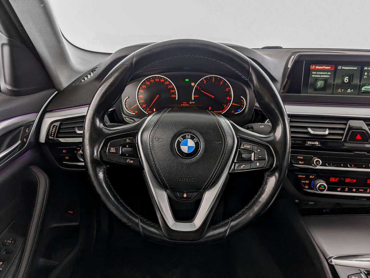 BMW 5 серии с пробегом — 2018 год. Фото: #16