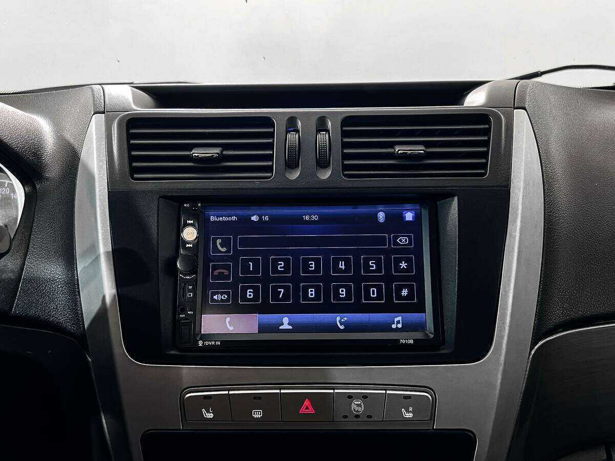 Geely Emgrand X7 с пробегом — 2015 год. Фото: #12