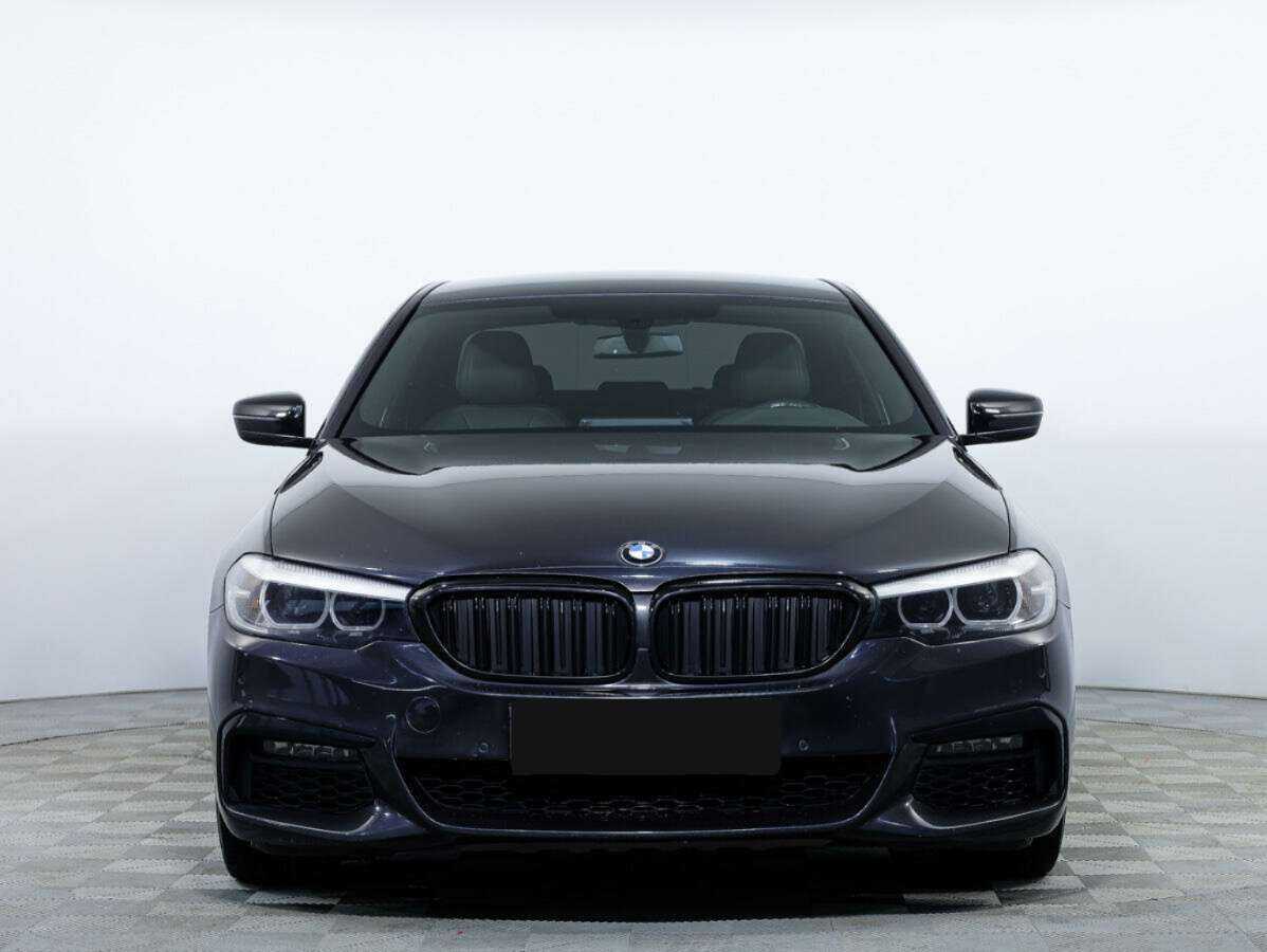 BMW 5 серии с пробегом — 2018 год. Фото: #0