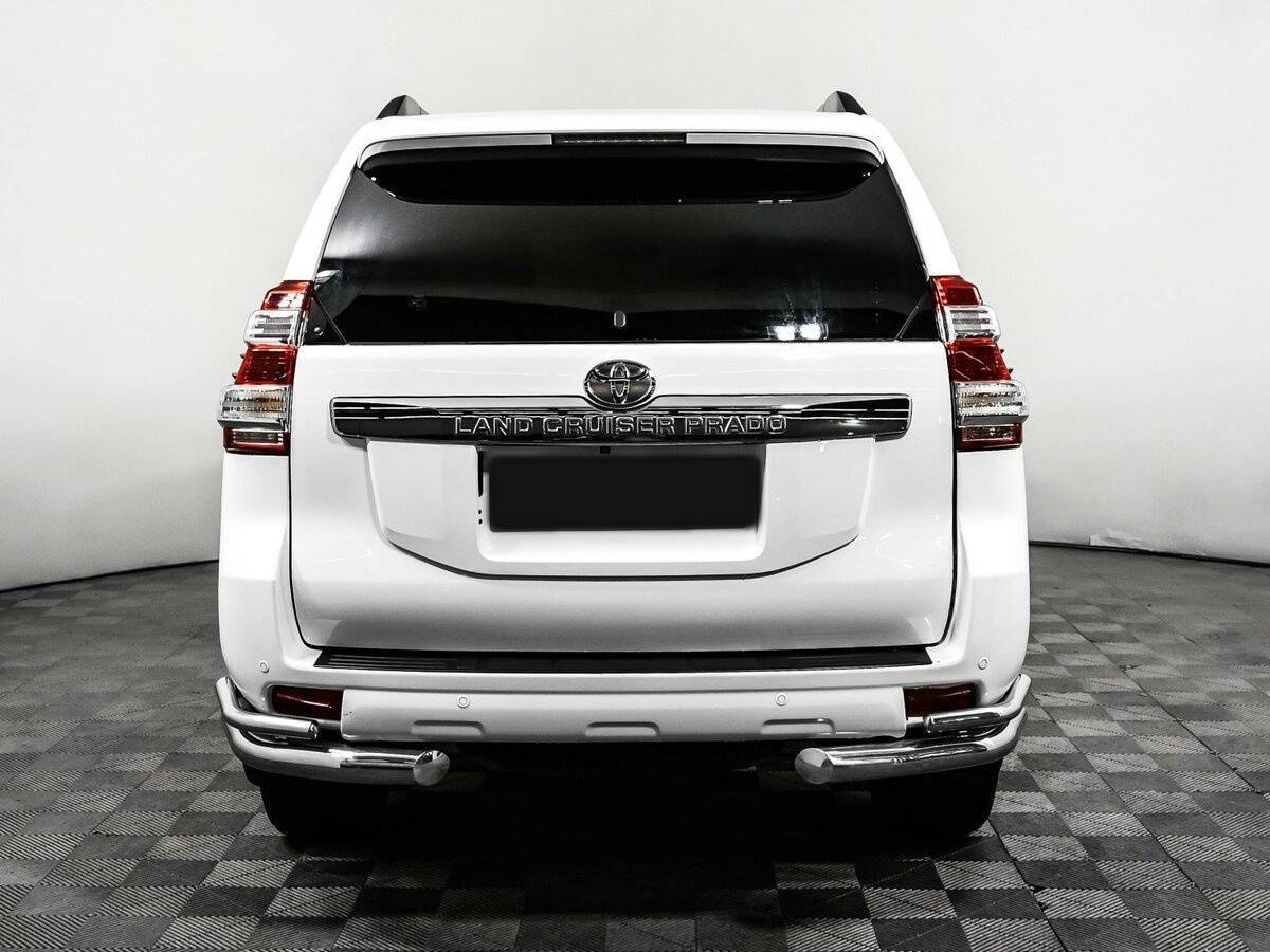 Toyota Land Cruiser Prado с пробегом — 2016 год. Фото: #5