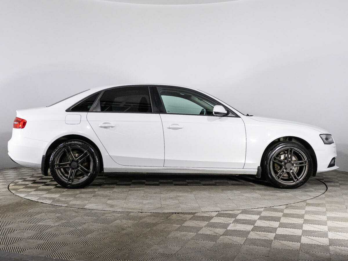 Audi A4 с пробегом — 2015 год. Фото: #3