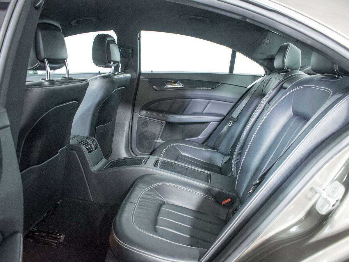 Mercedes-Benz CLS с пробегом — 2014 год. Фото: #7