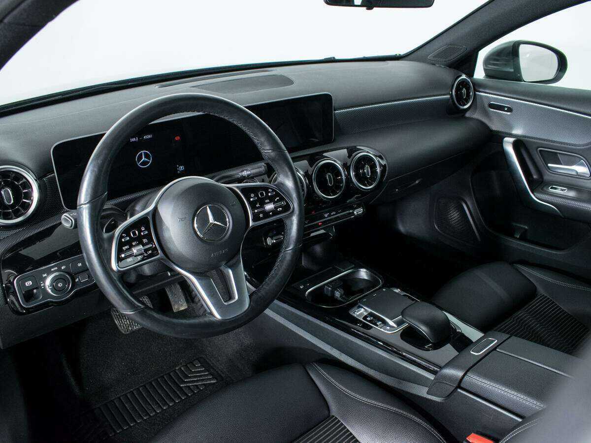Mercedes-Benz A-Класс с пробегом — 2019 год. Фото: #12