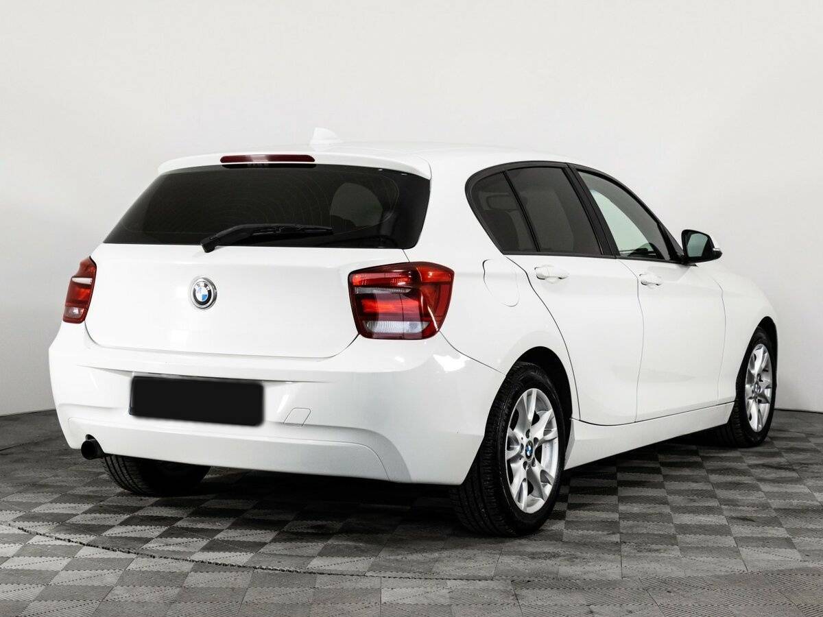 BMW 1 серии с пробегом — 2012 год. Фото: #3