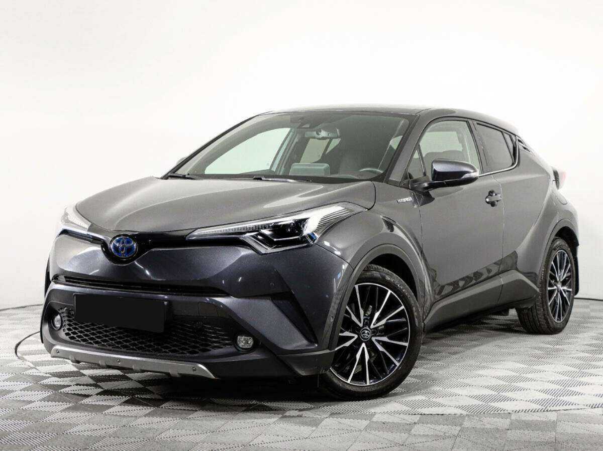 Toyota C-HR с пробегом — 2018 год. Посмотреть фото