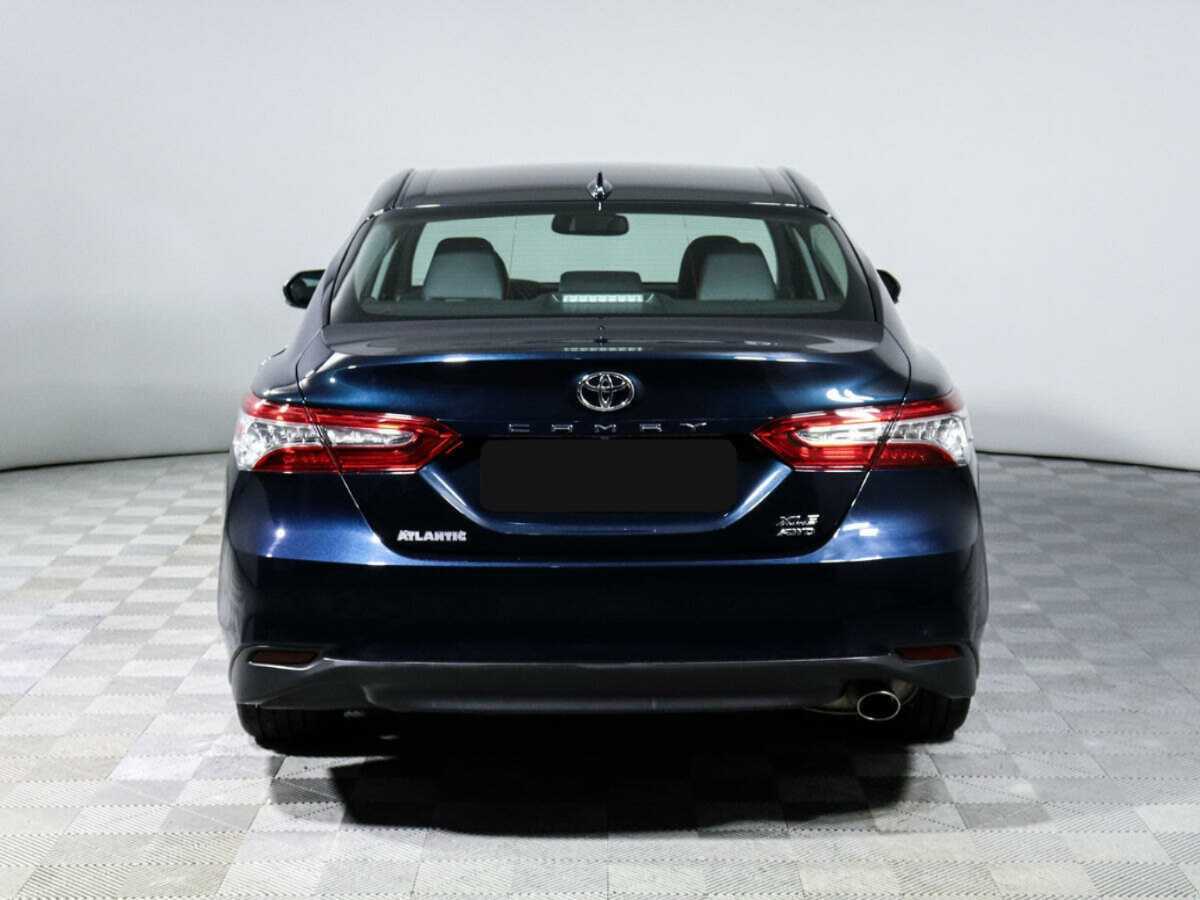 Toyota Camry с пробегом — 2020 год. Фото: #4