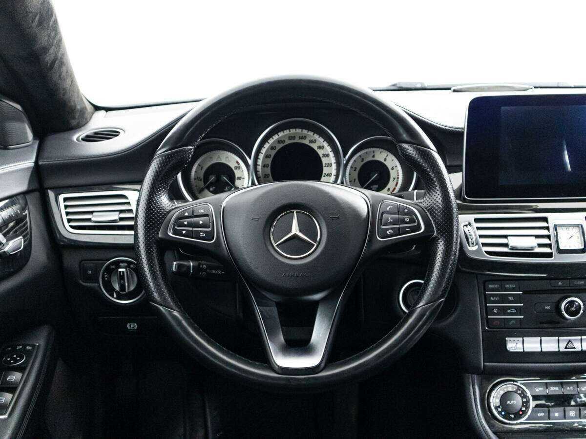 Mercedes-Benz CLS с пробегом — 2016 год. Фото: #17