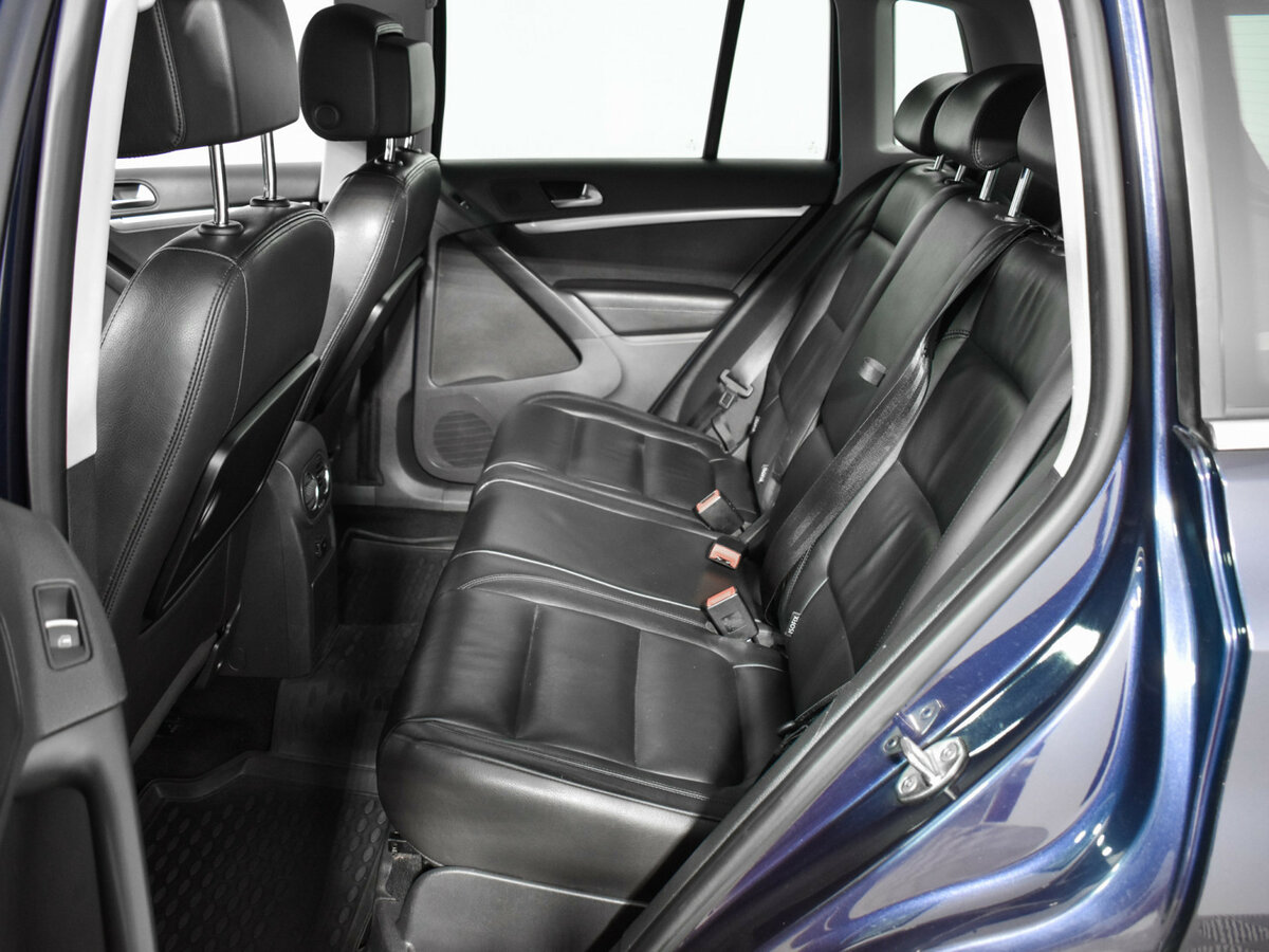 Volkswagen Tiguan с пробегом — 2011 год. Фото: #13